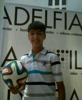 Amo el futboll ¶ero mi pasion es el beisboll