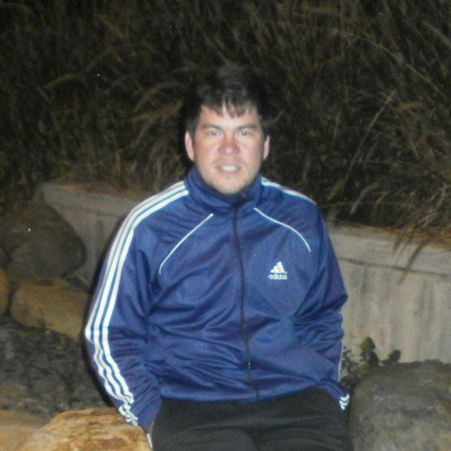 Tengo 30 años, una hija preciosa!! técnico en energía solar, seguidor de Jesús, empresario