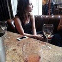 Liz C (@liz_is_) 's Twitter Profile Photo