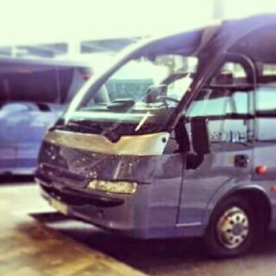 Alquiler de Coches de lujo, coches clásicos, limusinas, microbuses y autocares.