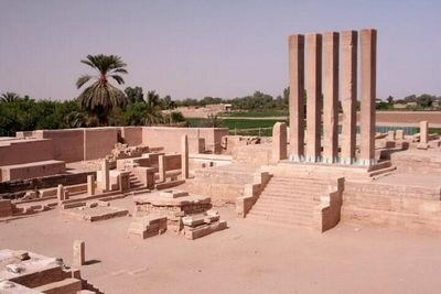 ‏السعيد الذي قلبه من الحب خالي