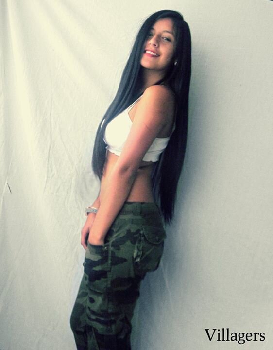 Hay valor en los ojos de quien lucha por amor...           ALDEANOS♥