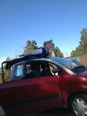 leevilaine's profile picture. 