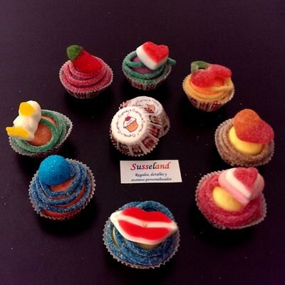 Hacemos d tu imaginación creaciones únicas y personalizadas con #chuches para las personas a las q quieras hacer #sonreír.y tu?a quien quieres hacer #feliz hoy?