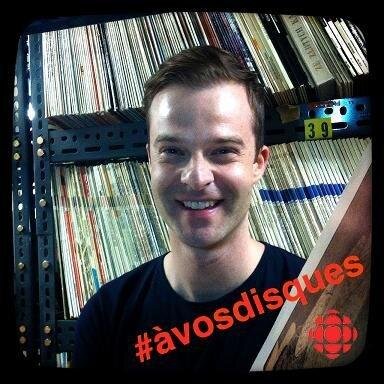 À vos disques et vinyles sam et dim 17h @icircpremiere @StephaneLeclair fouille dans la discothèque et les archives pour surprendre les invités et les auditeurs