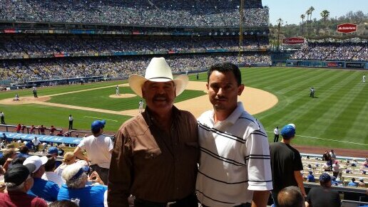 MrZorro29's profile picture. Sports, tech, movies and swing trading!