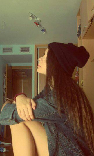 ¿Definirme en 140 caracteres? Imposible  . Environ 16 ans❤