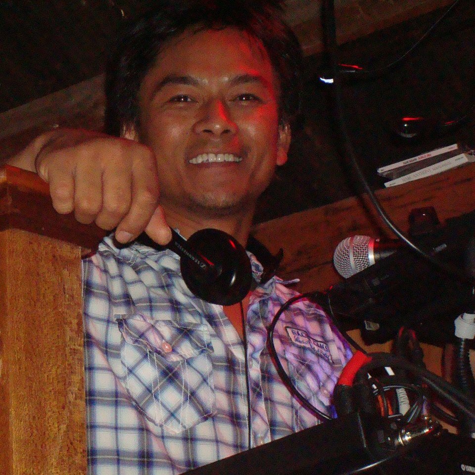 DJ Nicanor plays an array of cultural music and artist for all your special occasions.