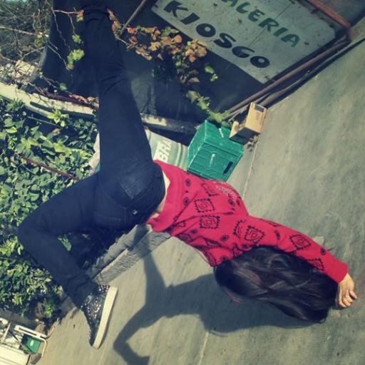 Hi / Hola 
My life depends on One direction
https://t.co/3LZ6JWWJoB
4/05/14