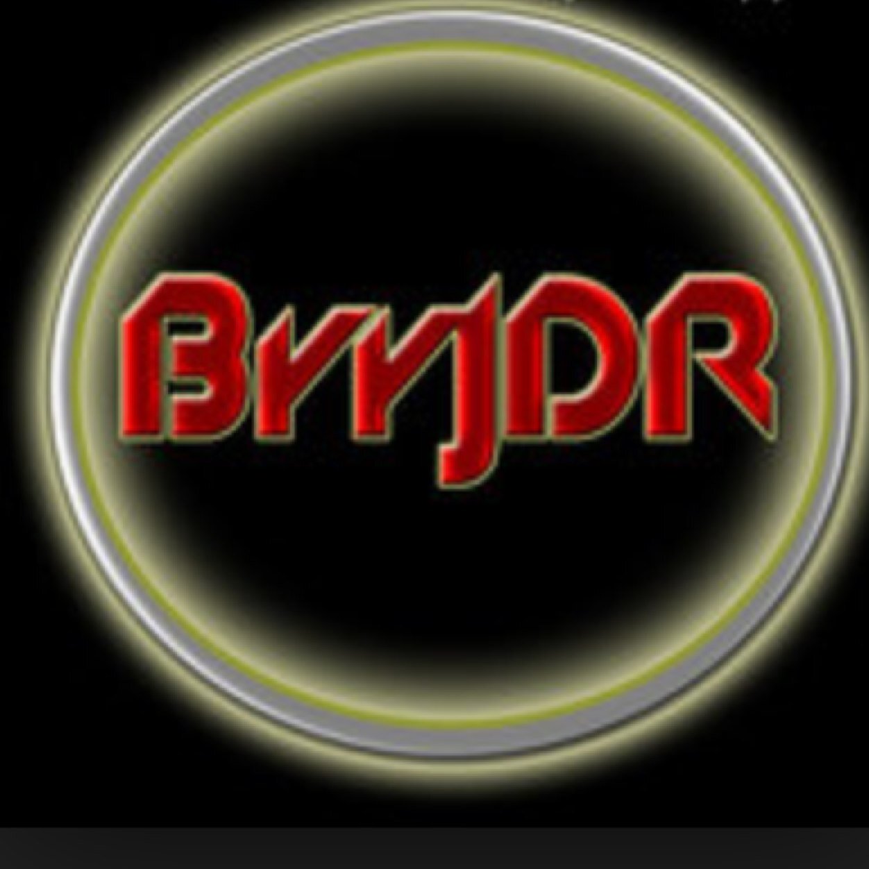 JdrByy's profile picture. Joined Medusa recrutied by Kroys 
Sniper and can trickshot 
Add me Circa JDR on xbox