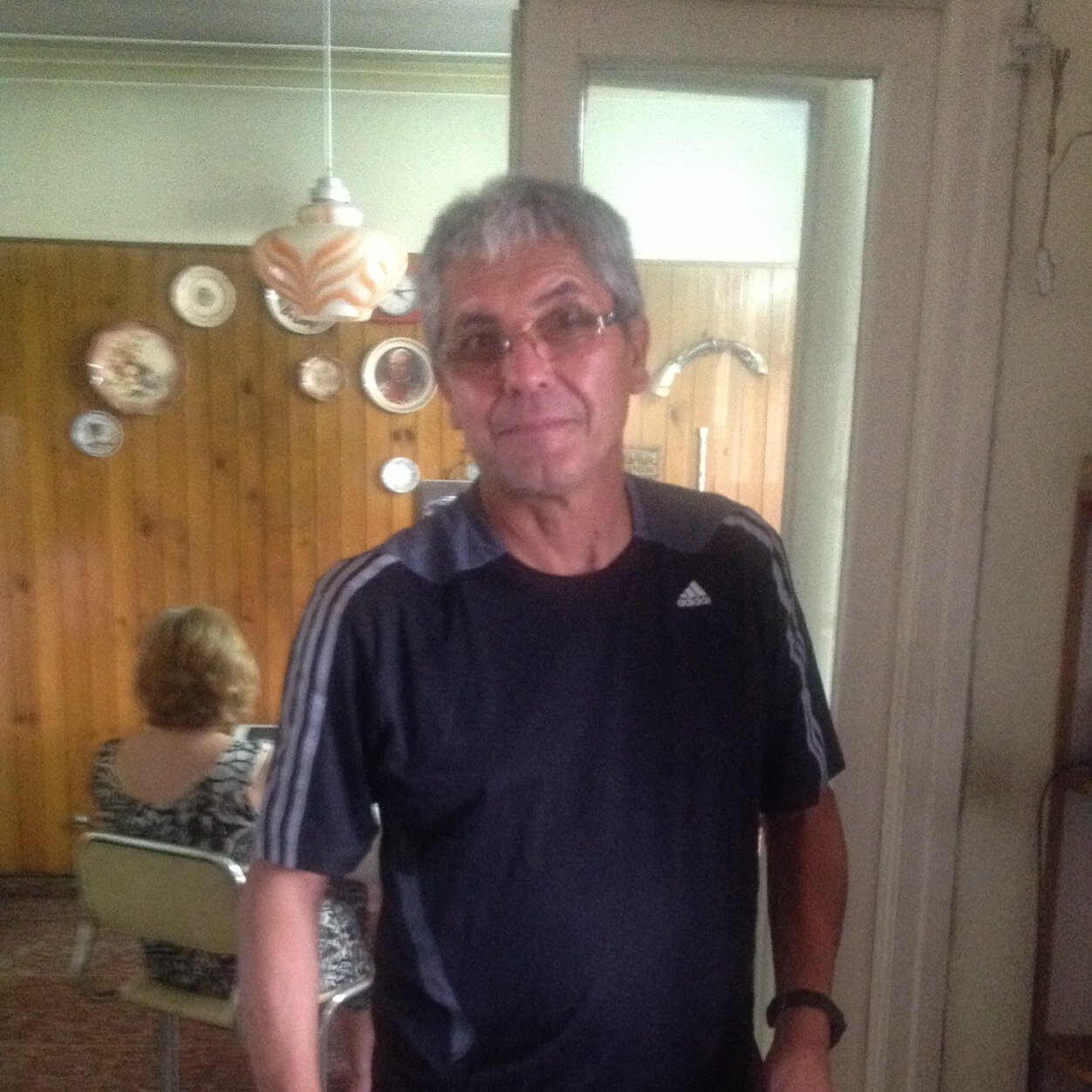 rjbuccheri's profile picture. 