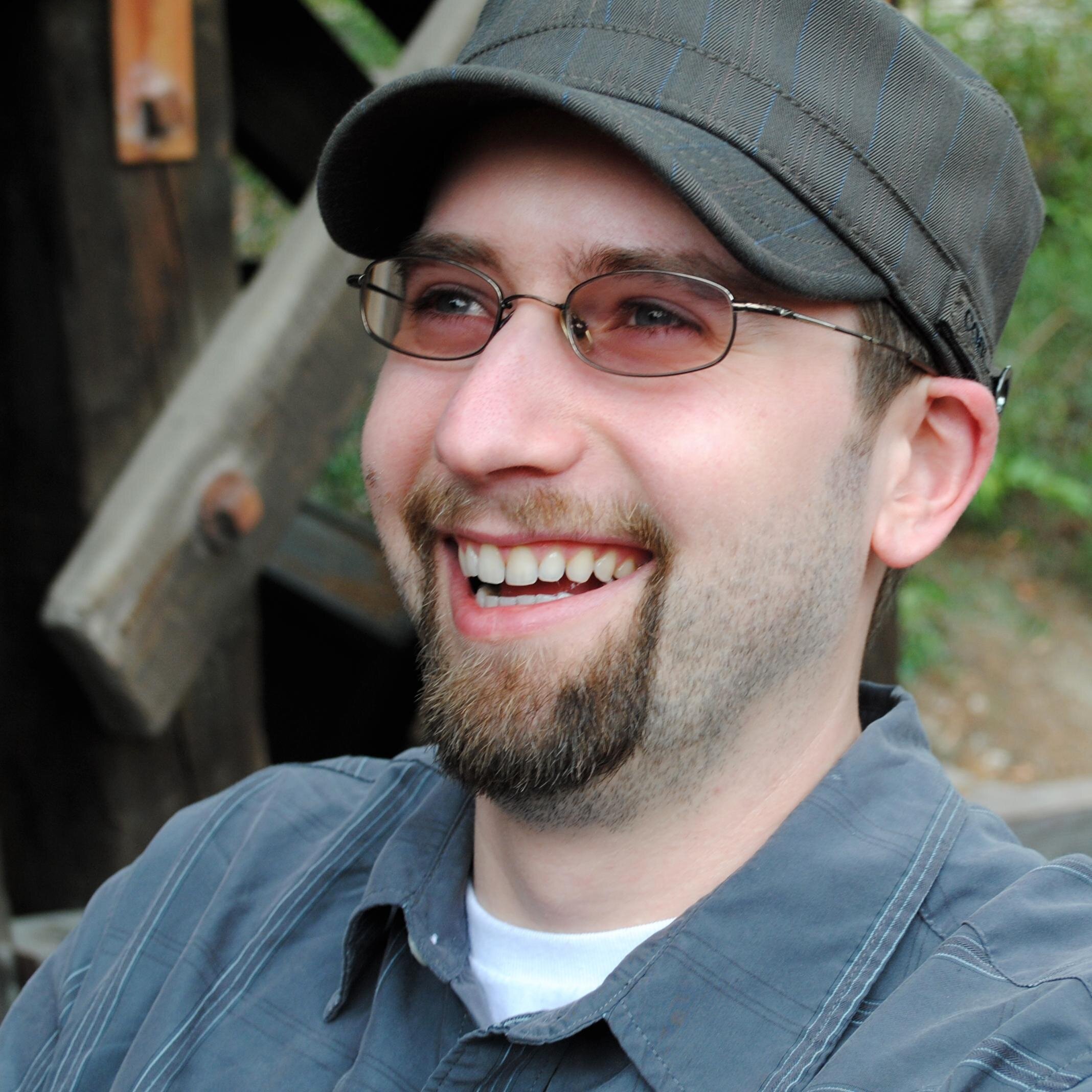 Lighting and Compositing artist for Animated movies and video gamss, Boardgame Obsessive, Unabashed Twitter-Voyeur.