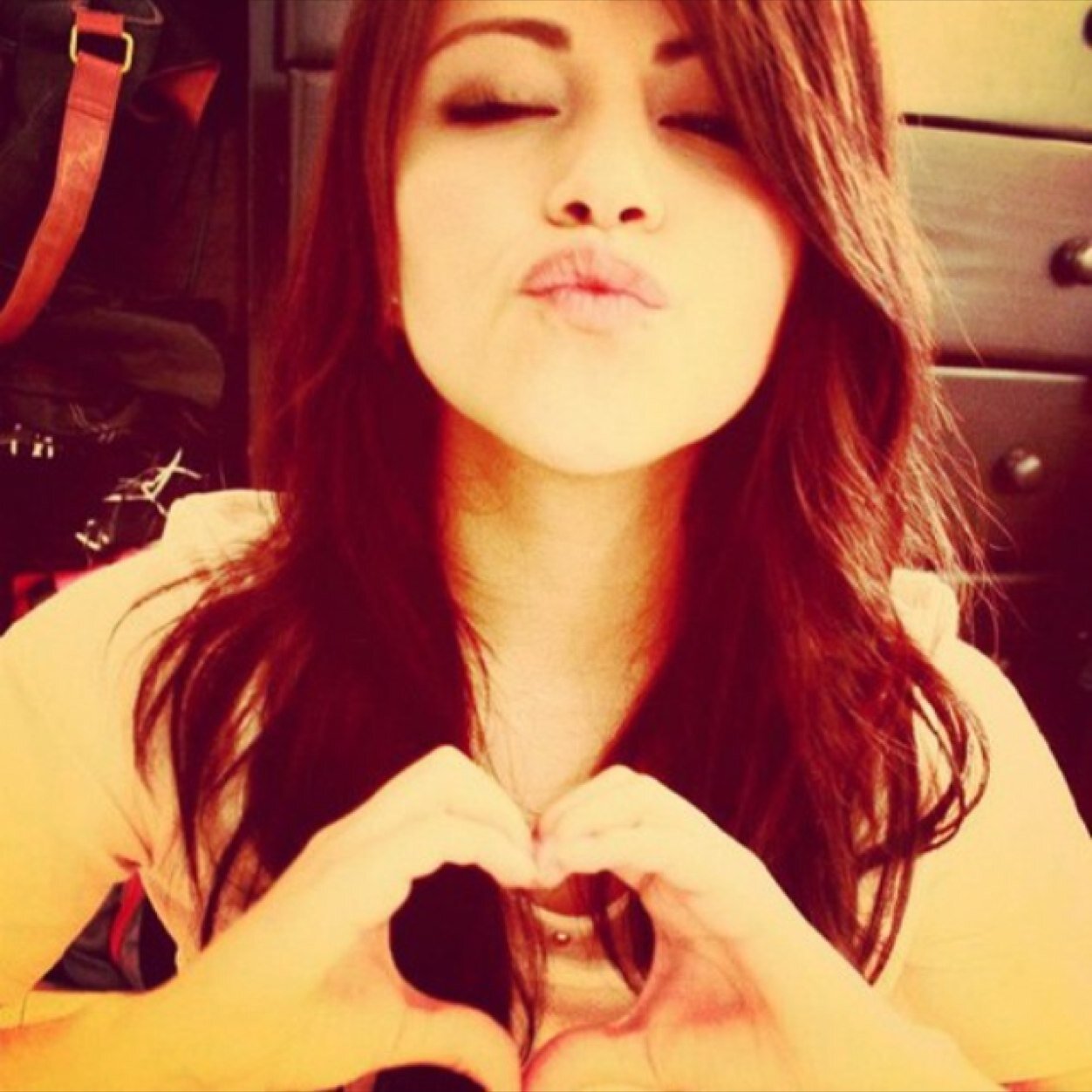 Hi i am the real sel follow me if you believe me