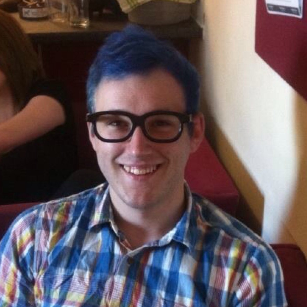 Aspiring CGI artist, gamer, music and film lover.