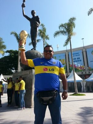 Nacido en Barinas Venezuela, Ingeniero de Sistemas, PDVSA Gas, fanático del Zamora FC y Magallanero 100%.