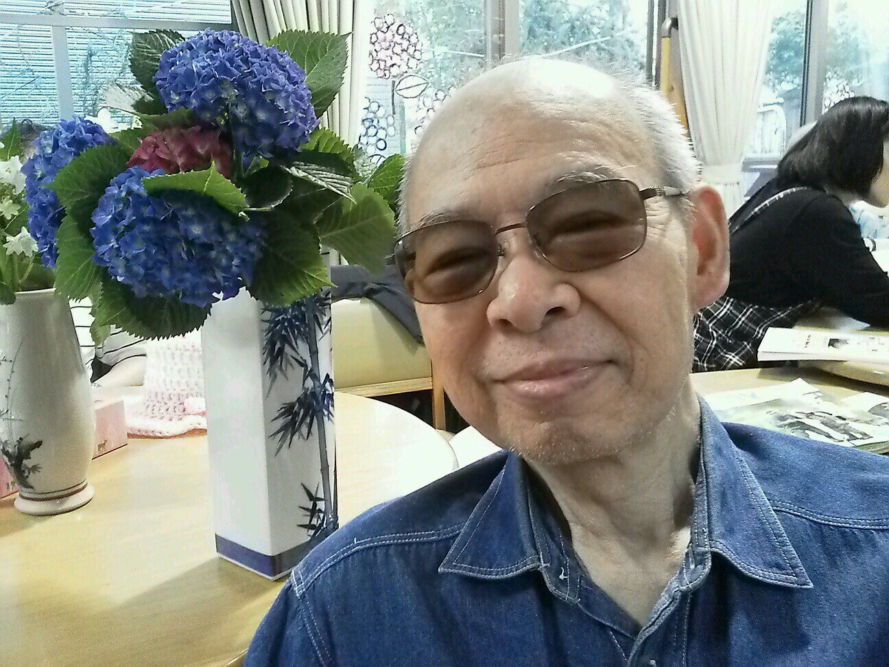 69歳の爺です！サﾂカー(名古屋グランパス)と競馬が趣味です！最近治療のため坊主頭にしました、自分では気に入ってます!!