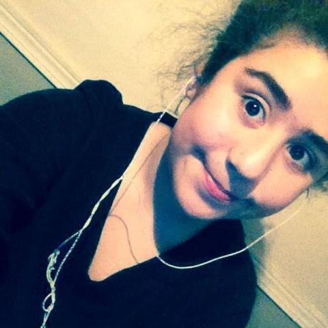 I'm Vale, I have 12 years and I expect you to like me,.