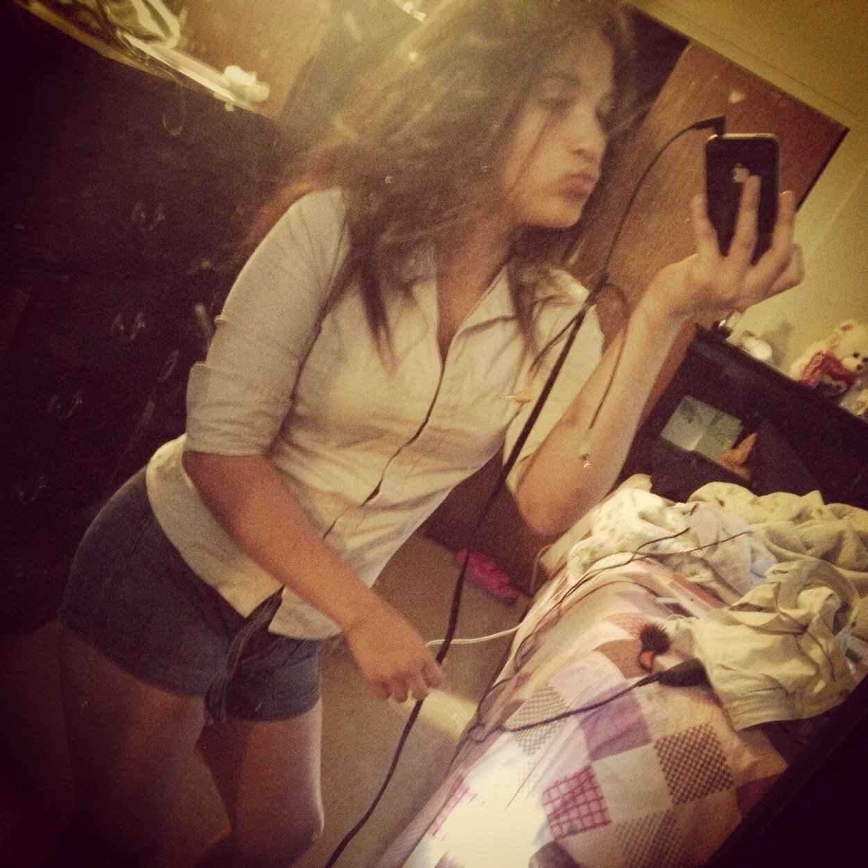 Follow me ig i follow back--- jaiselgracia