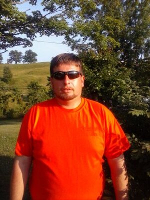 CjHitch's profile picture. 