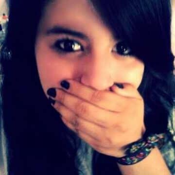 yo fan de one direccion jaaa  nooooo...... yo soy directioner forever