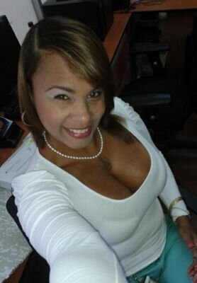 ylemus_'s profile picture. 