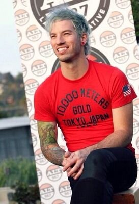 professional cat petter, taco bell eater, and drum banger. {rp/bi/single}