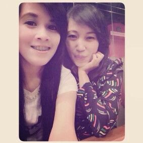 fanniedesiyanti's profile picture. 