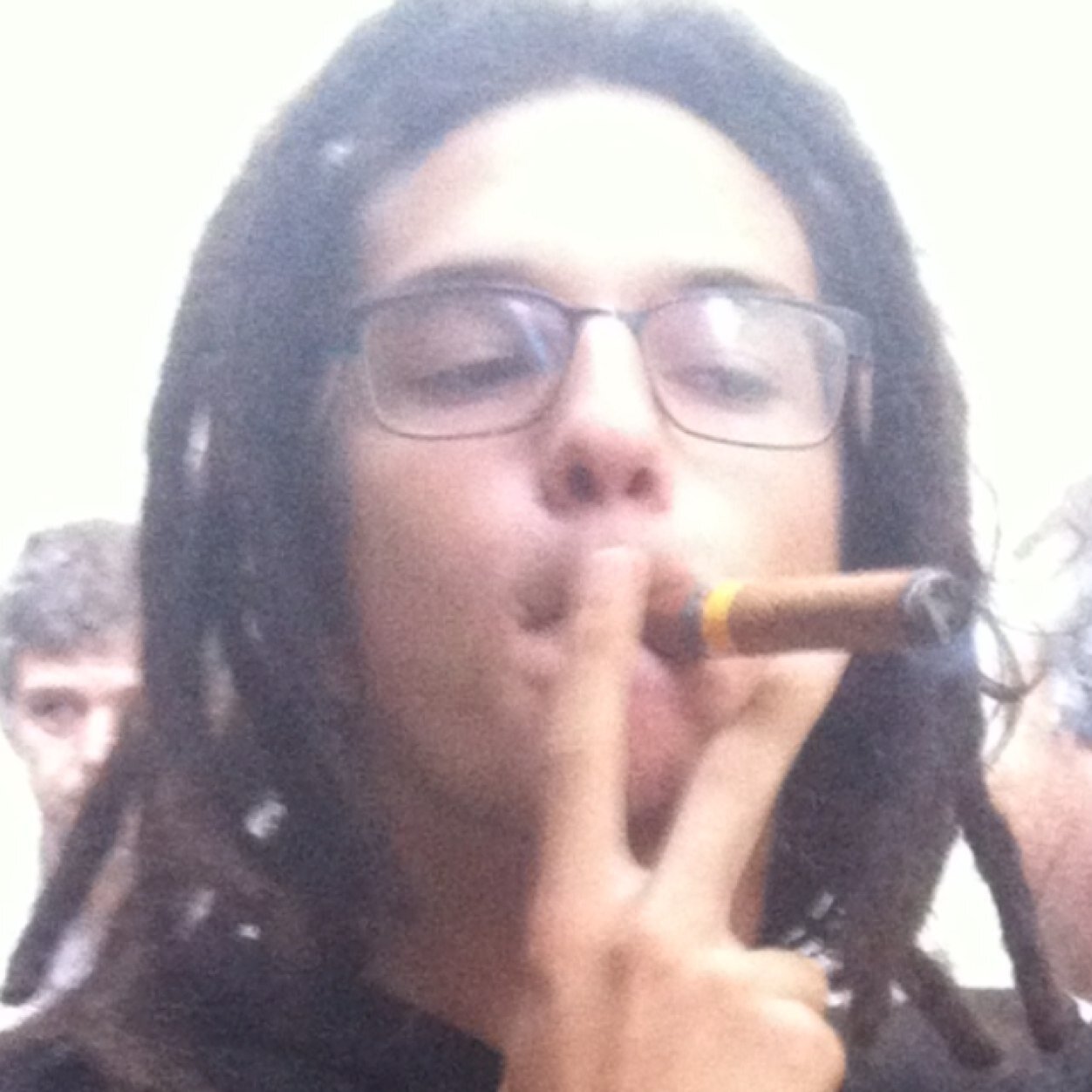 I drink to remember, I smoke to forget. Some things to be proud of, Some stuff to regret 
Whats: 98437-0649