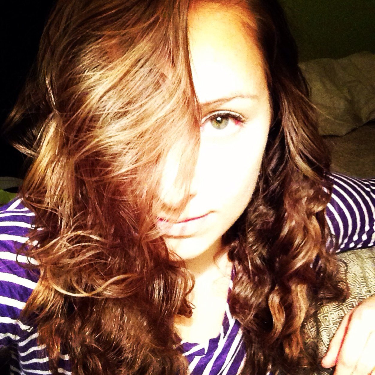 JaclynSpoleti's profile picture. Cogito ergo sum.