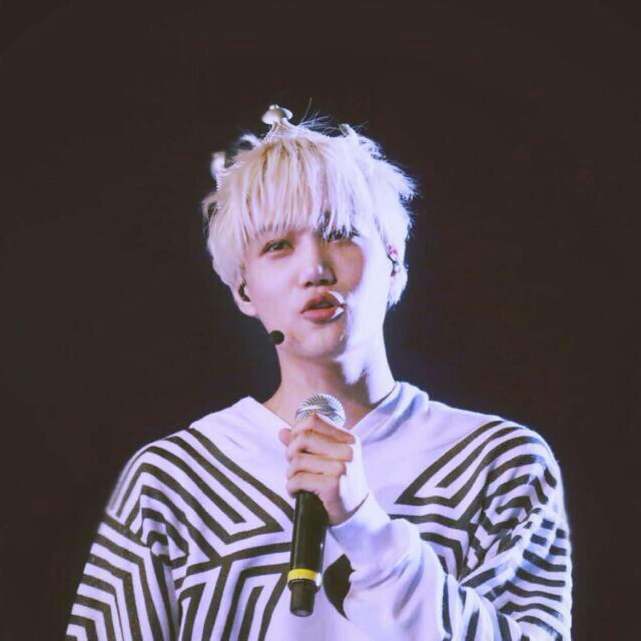 Jongin 94.
