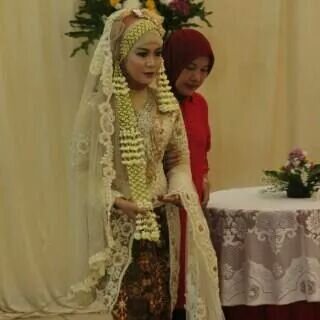 Guru matematika||Mukena Bali||OXONE|| Lulur Ibu :D