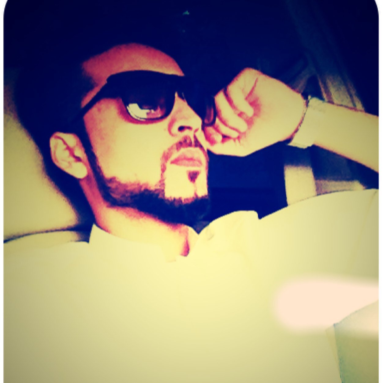 syedmohxin101's profile picture. Aviator