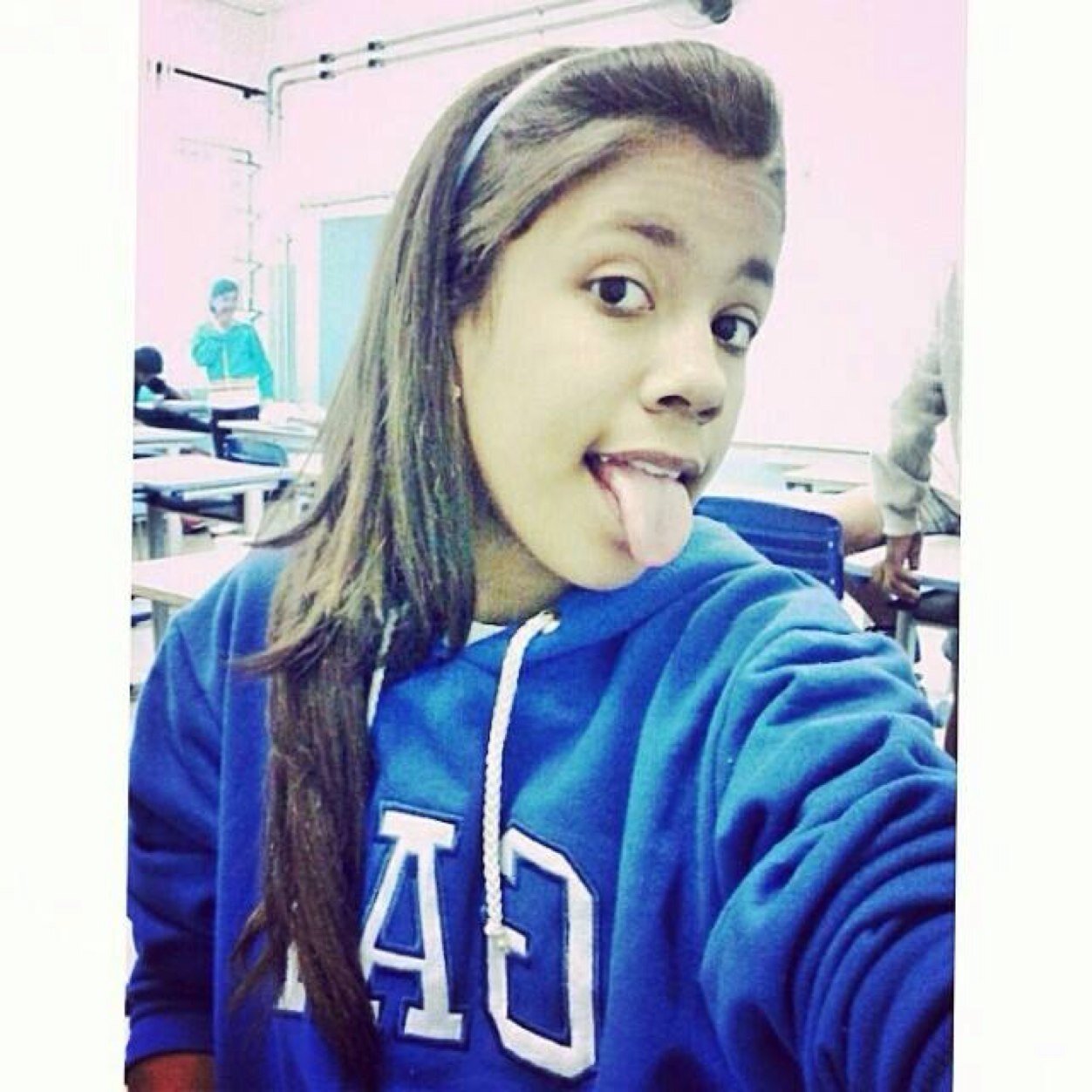 Feio é desistir sem nem tentar, fugir com medo de falhar ✌️ 
Sp-Americana 
WhatsApp(19993215195) 
Instagram-@poooxaduda