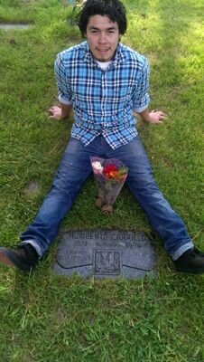 19, single, Waukegan IL A7X!!