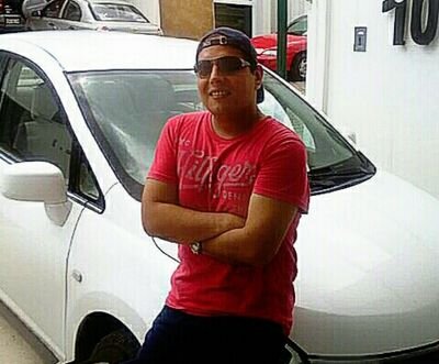 edwin_hdez's profile picture. 