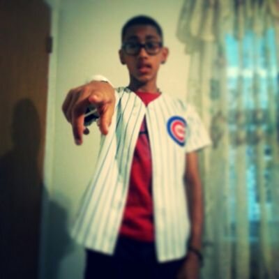 15 year old competitive Call of Duty player.                    Hybrid Slayer & Obj.                                   Competing since 2013.