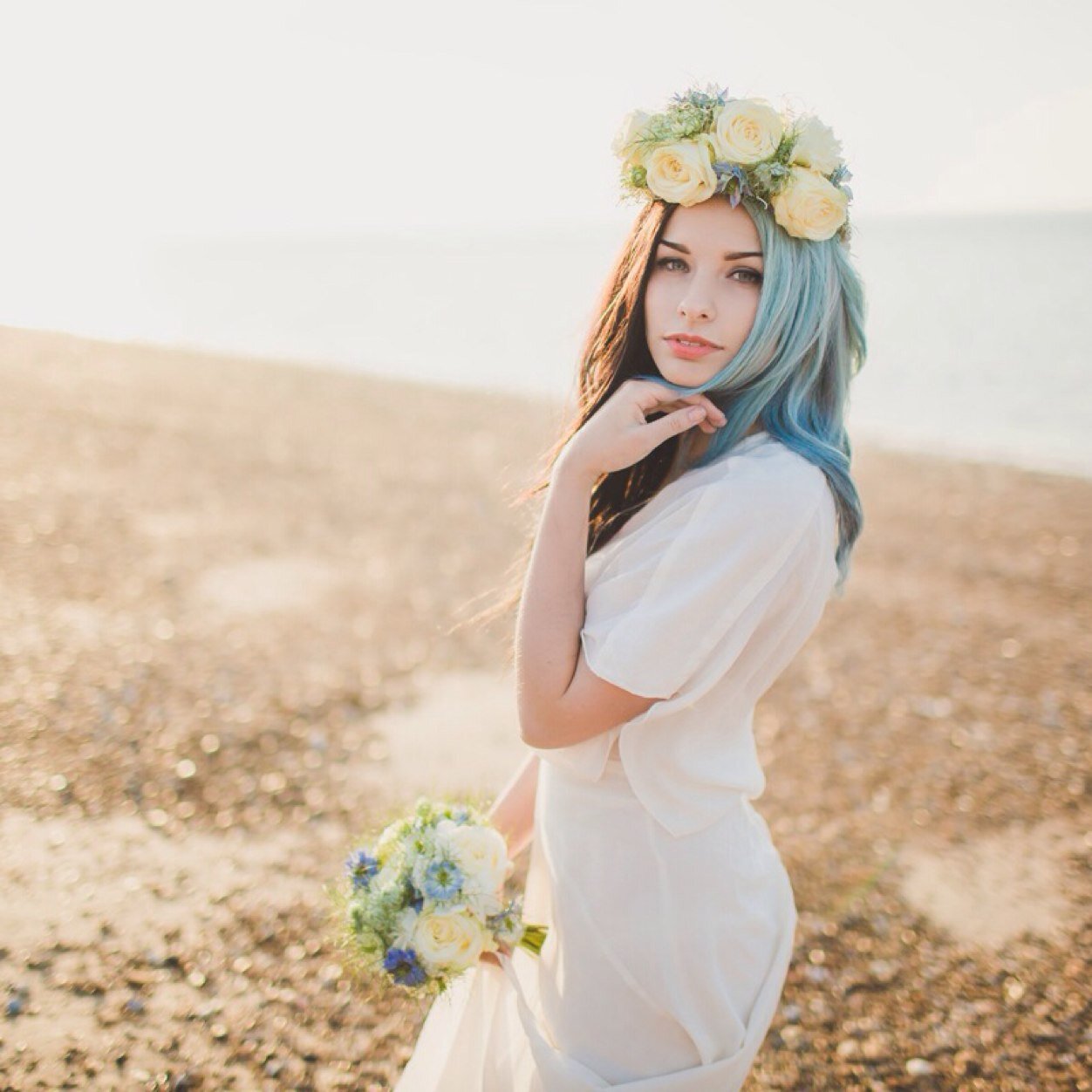 floralelements1's profile picture. Beautiful and innovative floral design for all events and occasions. Fresh wedding flowers and Vintage Heirloom Crystal & Brooch Wedding Bouquets