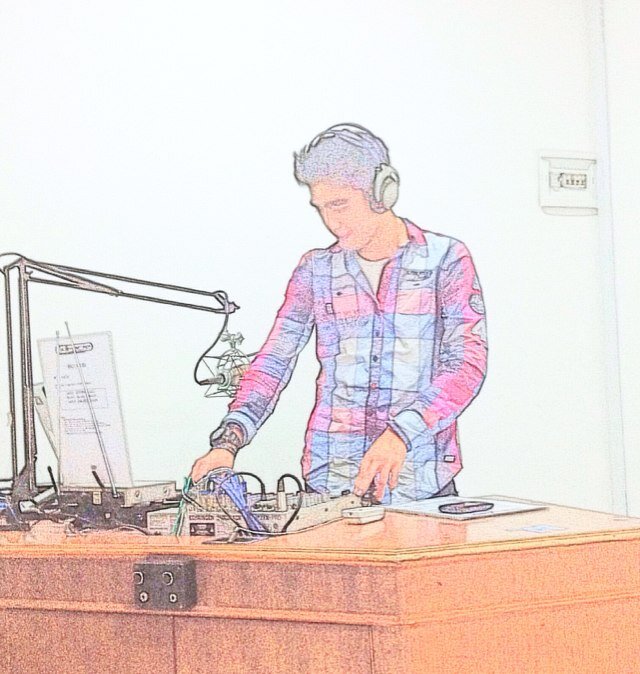 bambrow's profile picture. Akademi aeronautika pilot 2011 @djarieschool||@djarieradio|| announcer|| mc||producer||dj school||k.reptilbdg