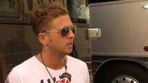 ☁ Without @OneRepublic no heartbeat ☁ #LoveRunsOut ☁ I'm playing guitar and piano ;) ☁ Joanne