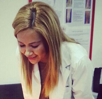 Dr. Dyt Ezgi Sakar Schoinas