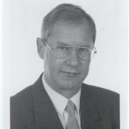 drhrozr's profile picture. https://t.co/AeFhLYpDaz... uOZR Dozent Trainer Therapeut f.Tiefenentspannung Autogenes Training Soziologe M.A. Familienchronik  1545@drhrozr