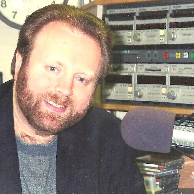 Big Band Stars and movie icons of the 1930's & 1940's are broadcast worldwide on http://t.co/CQrBtlq6UA YesterYear Radio for over 30 years.