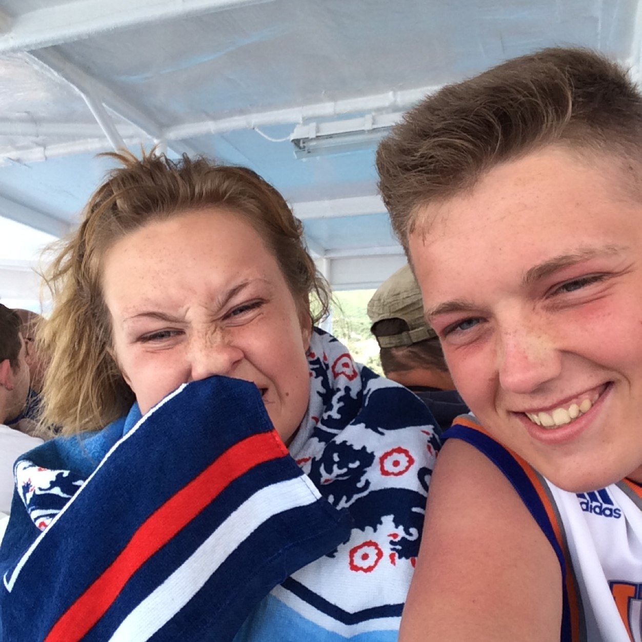 Sup Bitiches! 18 Wales *In A Relationship