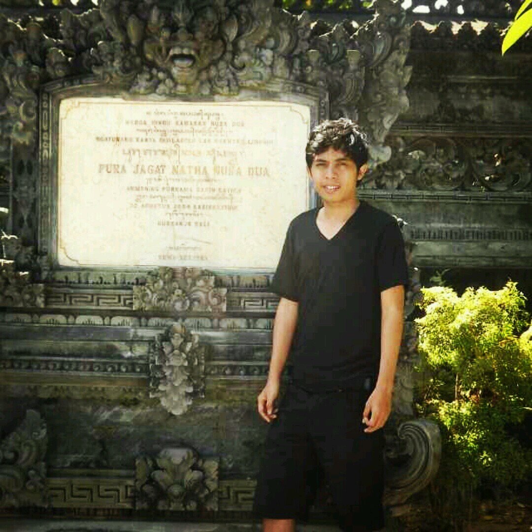 AnnisBla's profile picture. Semangat 45*