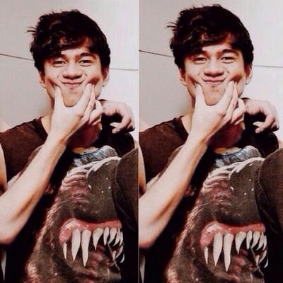 Free follow from @ohzarryhood ☺️Go follow her and ask for a follow back if you want a follow there x