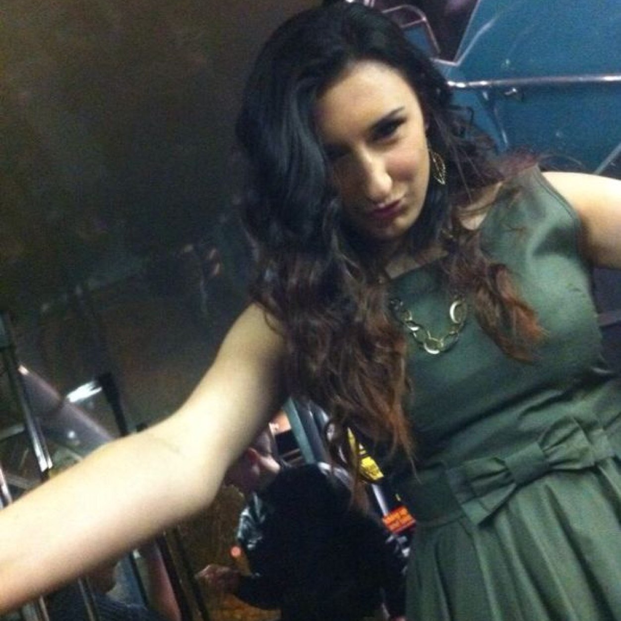 FerrisKatie's profile picture. Don't take life too seriously, it's not like you'll make it out alive. ✌️