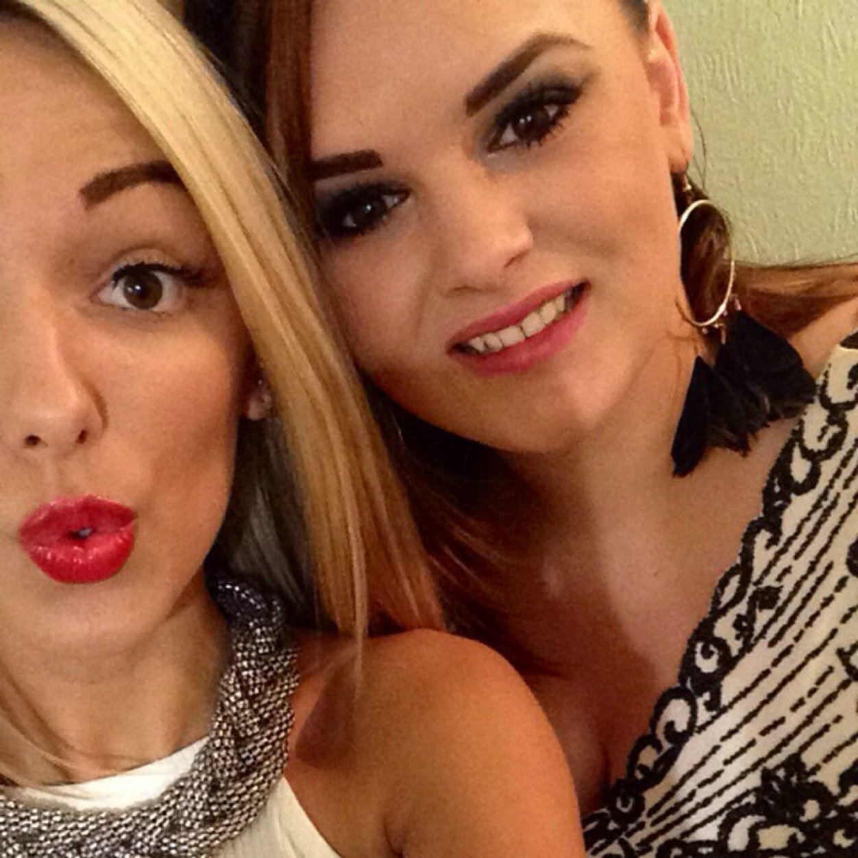 Instagram; Aideen McEleney Snapchat; aideenmceleneyx