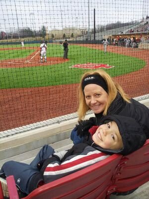 slbellush's profile picture. 