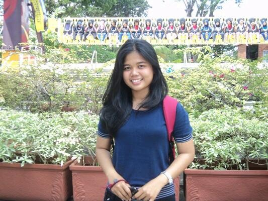 the first support in achieving success is the family  :') | line: deaanandadp | path: dea ananda | instagram: anandadeadp