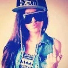 neversaynever/14/ mixer 1D/JB/selenator/lovatic/twanted/twilight/rock/teenwolf/swifter/mahomie/paramora/b.mars/e.goulding/wayer/i hate lied. RAUL/essem/mr busta